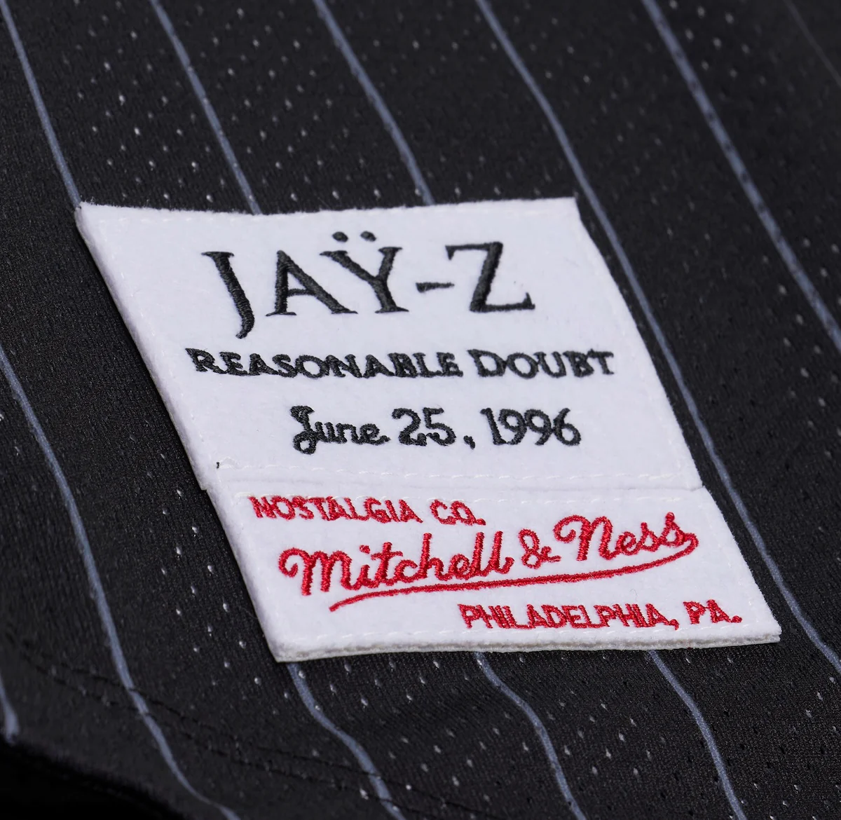 JAŸ-Z: Reasonable Doubt x Yankees - Mesh Jersey - Image 3