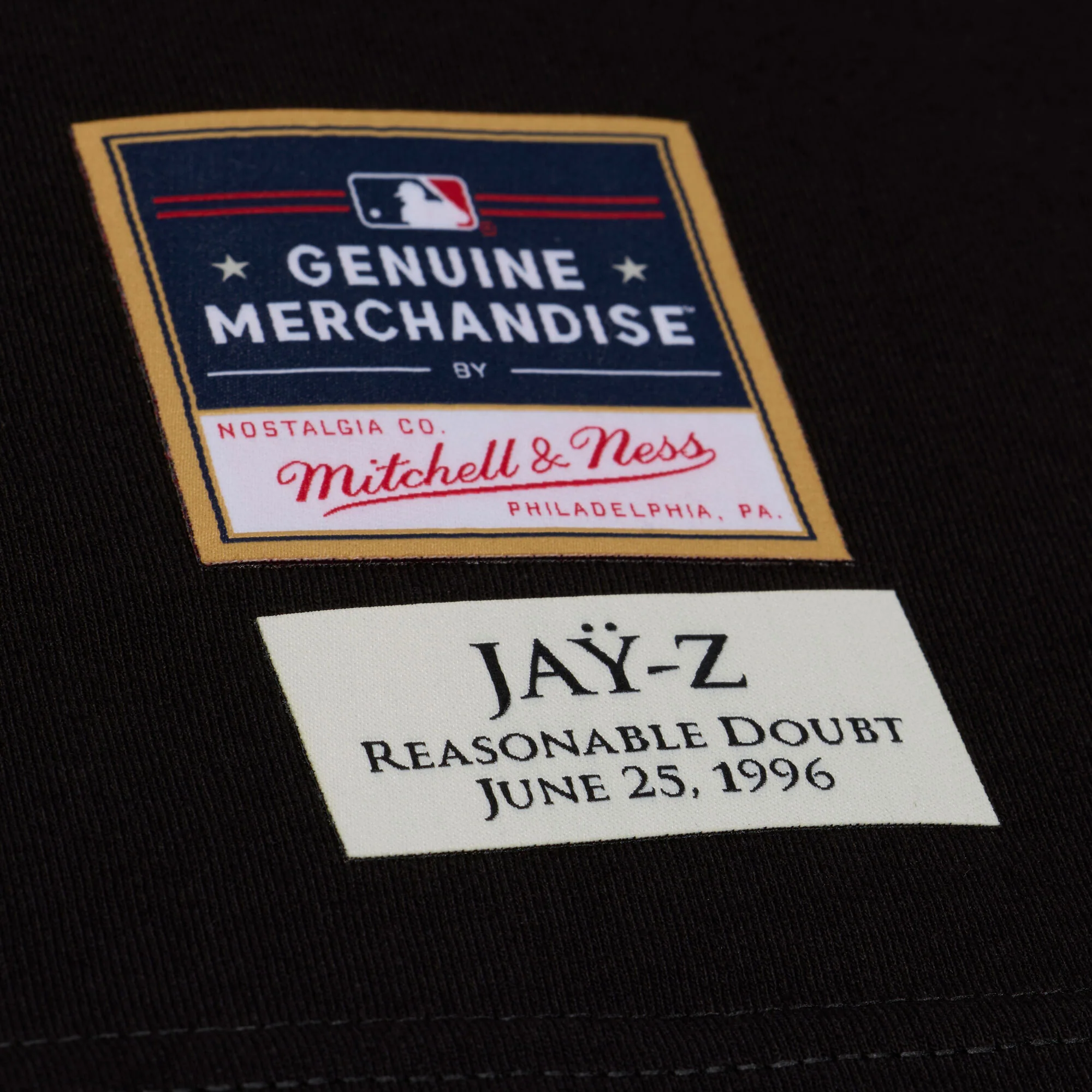 JAŸ-Z: Reasonable Doubt Yankees - Tee - Image 4